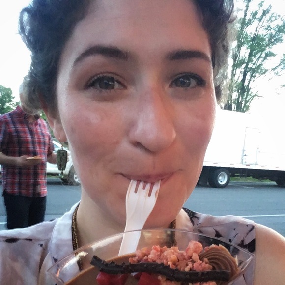 Meet your Posher, Adrienne - Picture 2 of 3